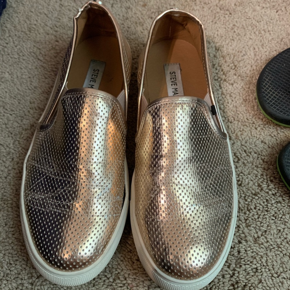 steve madden slip ons